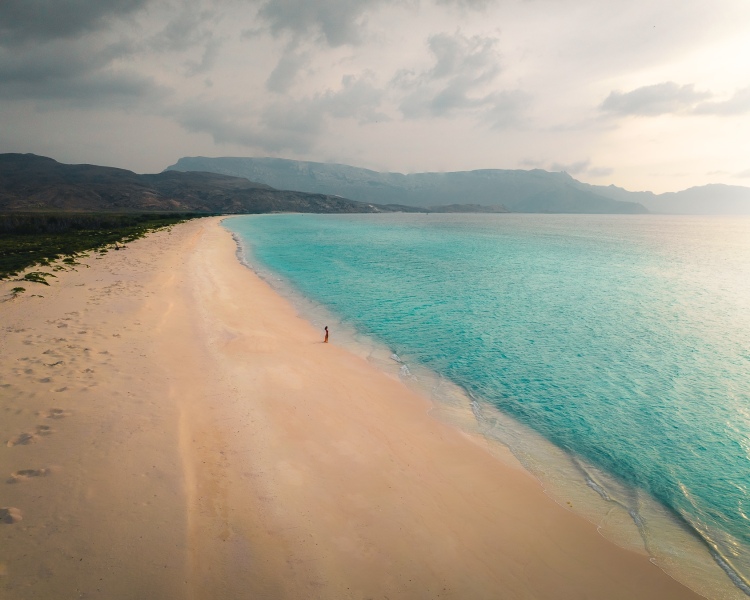 Shoab golden beach - Socotra - Drone trip